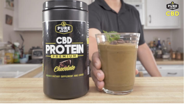 CBD Mint Chocolate Chip Smoothie